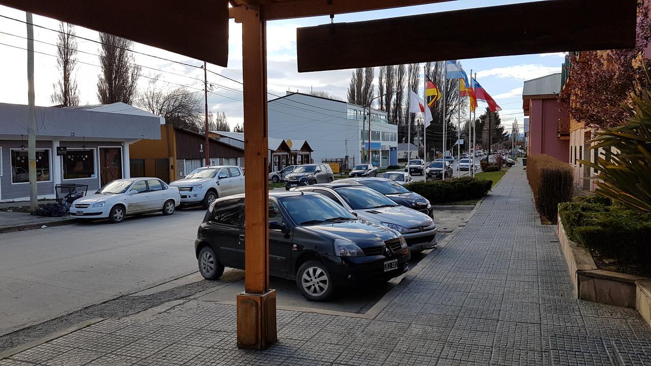 Hotel Kapenke El Calafate Exterior foto